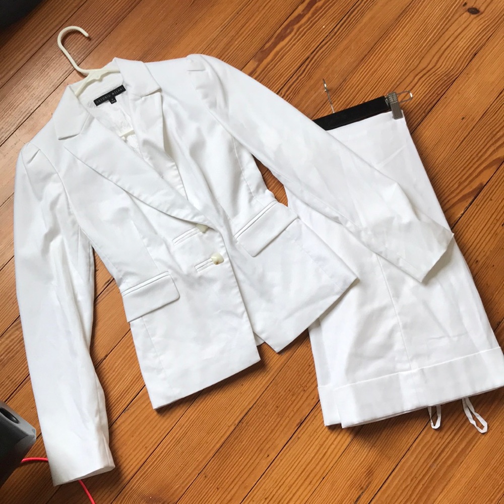 Antonio Melani Pant Suit